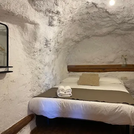 Cuevas El Atochal Origenes Aparthotel Gor