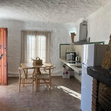 Aparthotel Cuevas El Atochal Origenes *